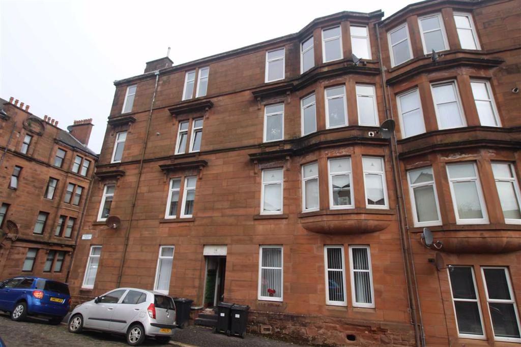 Armadale Place, Greenock, Renfrewshire 1 bed flat £32,000