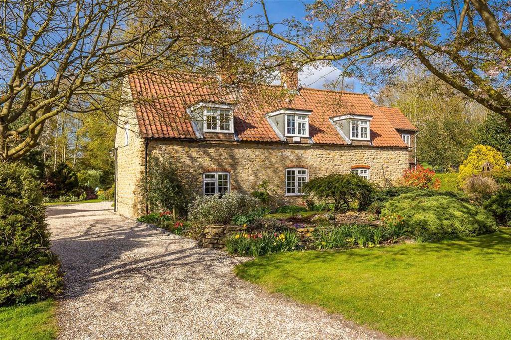 Brook Street, Hemswell, Gainsborough... 4 bed detached house £415,000