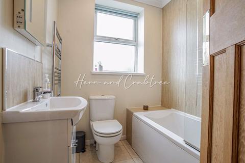 37 Avondale Crescent, Cardiff, CF11 7DE