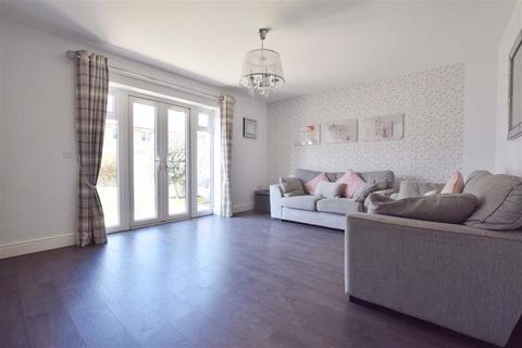 12 Emery Avenue, Gloucester, GL1 5QP