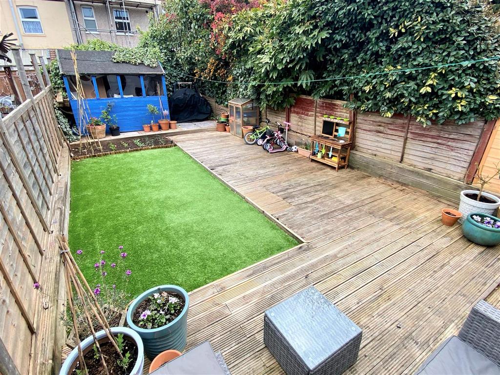 Sandgate Road, Brislington, Bristol 2 bed terraced house £330,000