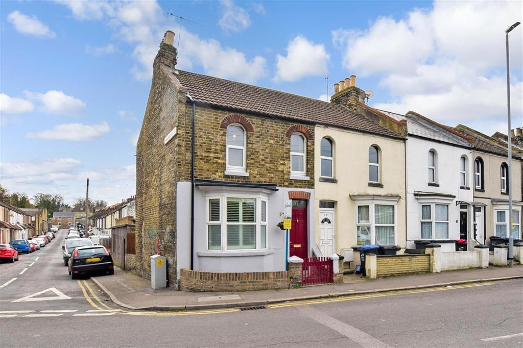 Tivoli Road, Margate, Kent 2 bed end of terrace house £250,000