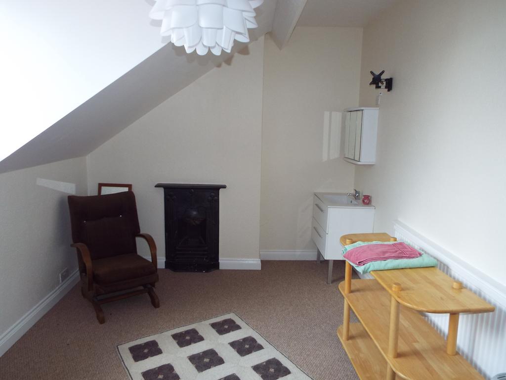 Lawn Road, Doncaster DN1 1 bed in a house share £400 pcm (£92 pw)
