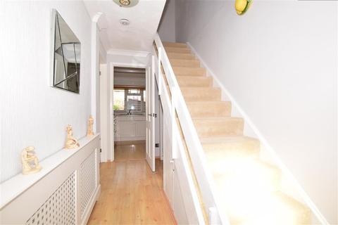 20 Twickenham Close, Croydon, CR0 4SZ