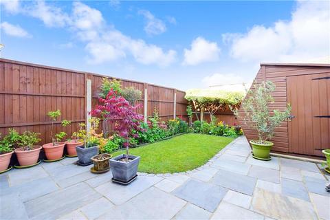 20 Twickenham Close, Croydon, CR0 4SZ