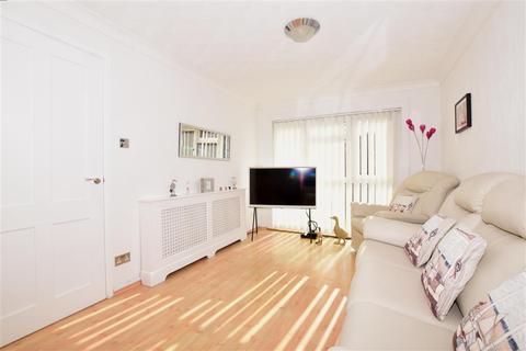 20 Twickenham Close, Croydon, CR0 4SZ