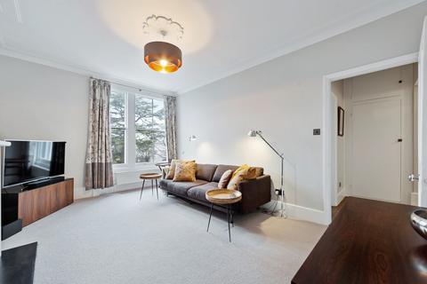Flat 3, 7 Hampstead Lane, London, N6 4RT