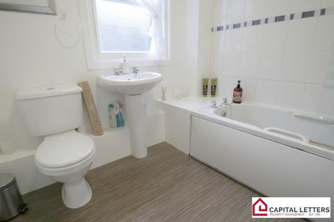 4 bedroom terraced house to rent, Spittal Street, Stirling FK8