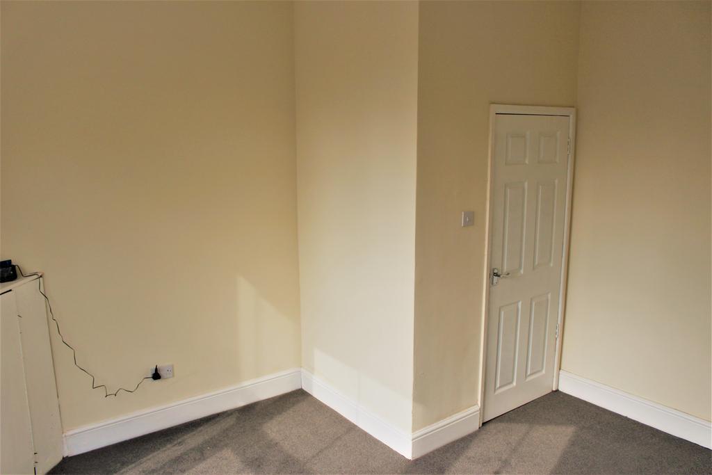 Room 1/ Lounge
