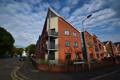2 bedroom flat to rent, Newcastle Street, Hulme, Manchester, M15 6HF
