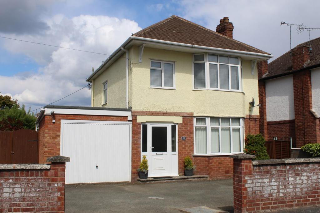  Tree Avenue, Putson, Hereford, HR2 3 bed detached house £310,000