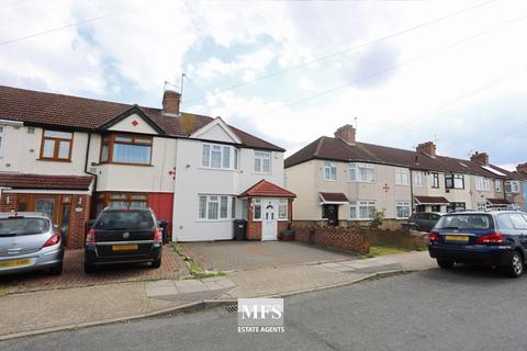 108 Waye Avenue, Hounslow, TW5 9SF