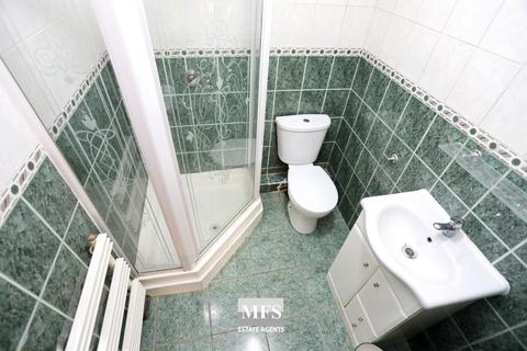108 Waye Avenue, Hounslow, TW5 9SF