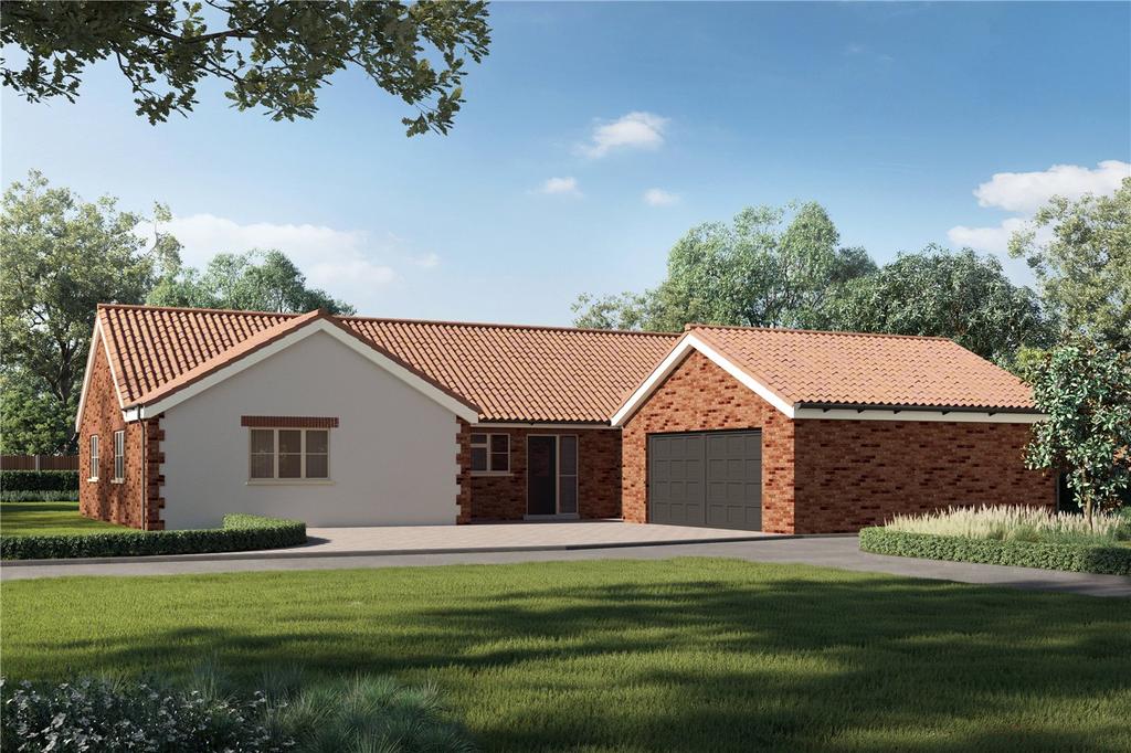 Framingham Earl Road, Yelverton, Norwich, Norfolk, NR14 4 bed bungalow