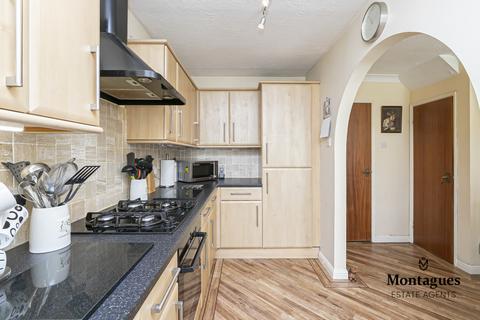 11 Station Approach, Theydon Bois, Epping, CM16 7HR