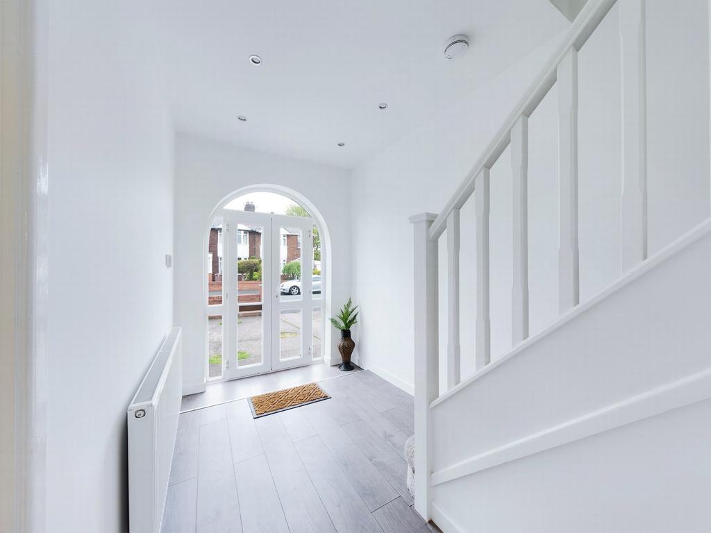 Brookside Avenue, Eccleston, WA10 3 bed semidetached house £950 pcm