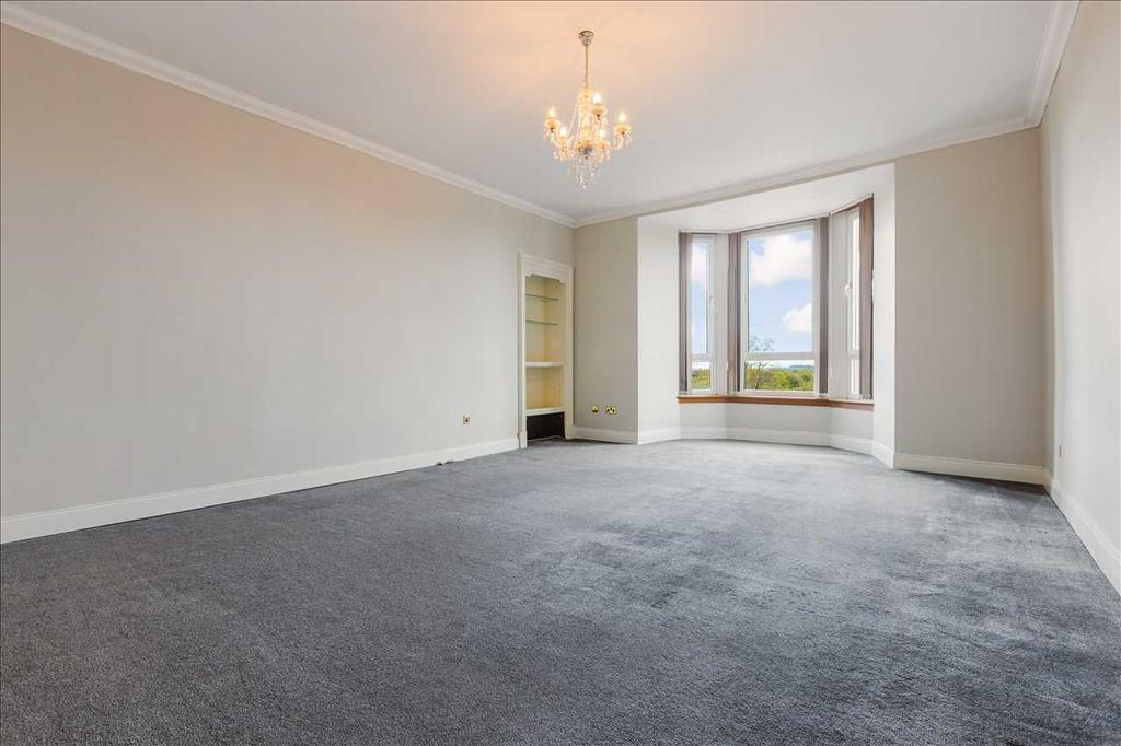 Greenock Road, Paisley, Flat 2/1, PAISLEY 4 bed apartment £140,000