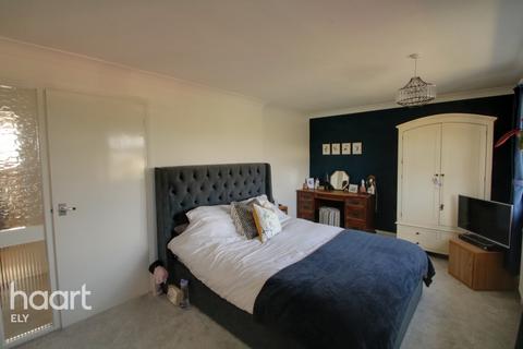 46 Saffron Close, Littleport, Ely, CB6 1HR
