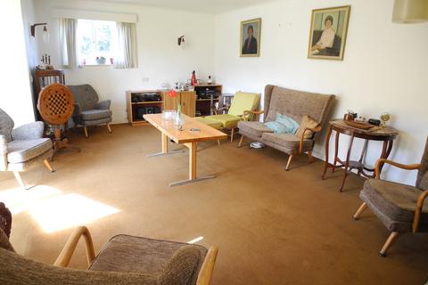 87 Loddon Road, Ditchingham, Bungay, NR35 2RA