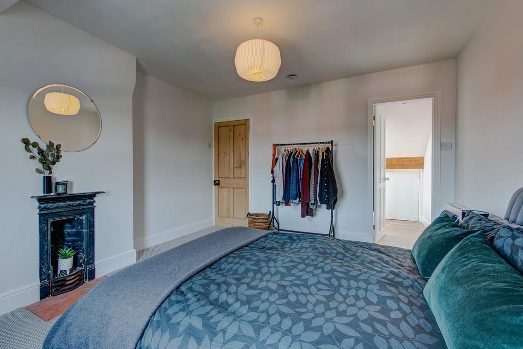 Master Bedroom - Aspect 2