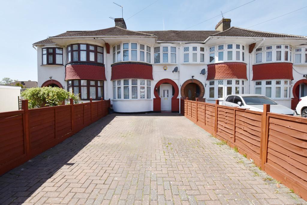 Walton Avenue, Harrow 3 bed terraced house £500,000