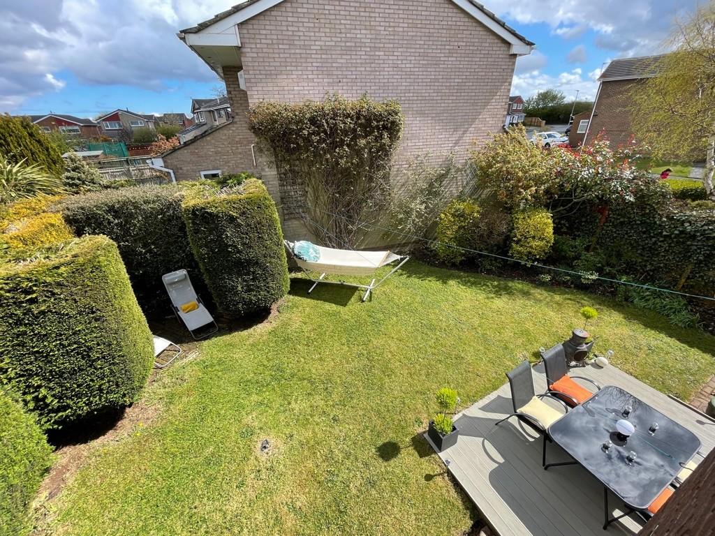 Thorndale Road, Belmont 6 bed link detached house £275,000