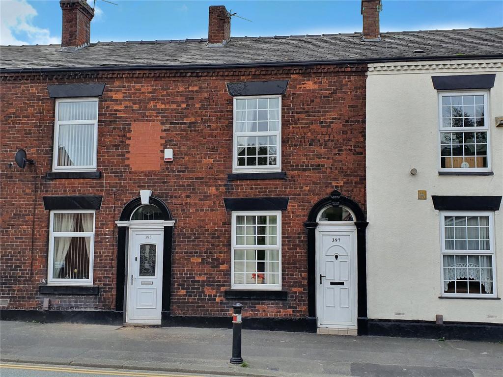 Rochdale Road, High Crompton, Shaw, Oldham, OL2 2 bed terraced house