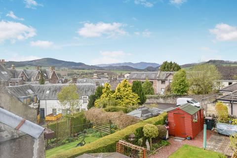 16 Hill Street, Crieff, PH7 3BU