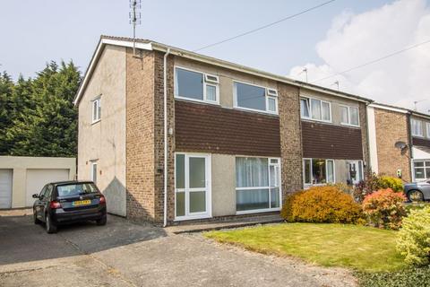 15 Berkley Drive, Penarth, CF64 3DW