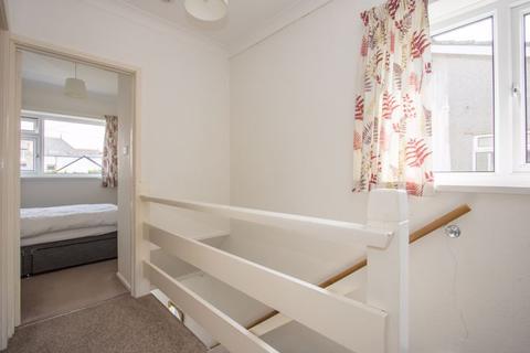 15 Berkley Drive, Penarth, CF64 3DW