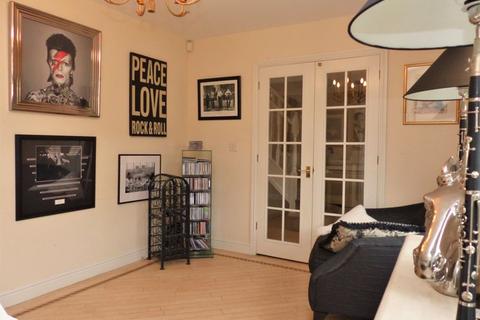 7 Millstone Close, Walmley, Sutton Coldfield, B76 1TX