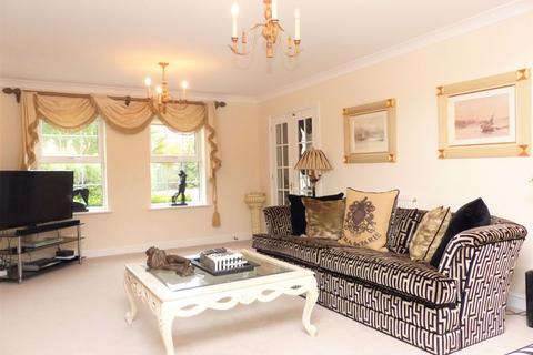 7 Millstone Close, Walmley, Sutton Coldfield, B76 1TX