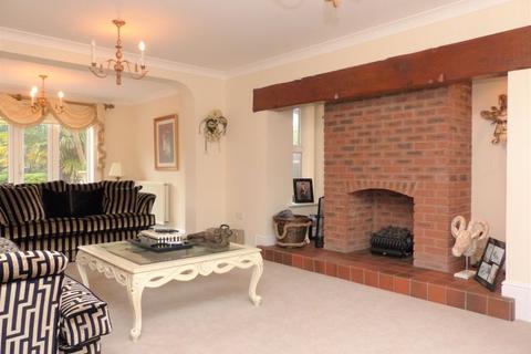 7 Millstone Close, Walmley, Sutton Coldfield, B76 1TX