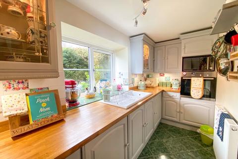 59 Dales Green, Rookery, Stoke-on-trent, ST7 4RH