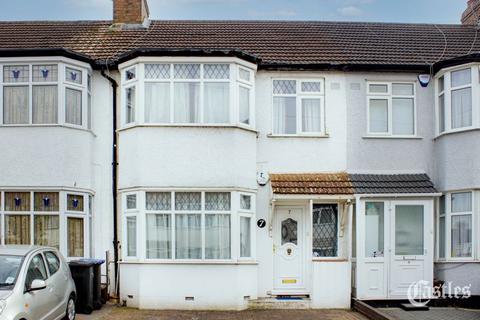 7 Pembroke Road, London, N13 5NR