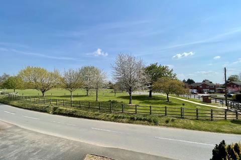 Wayfield Cherry Orchard Road, Lower Moor, Pershore, WR10 2PN