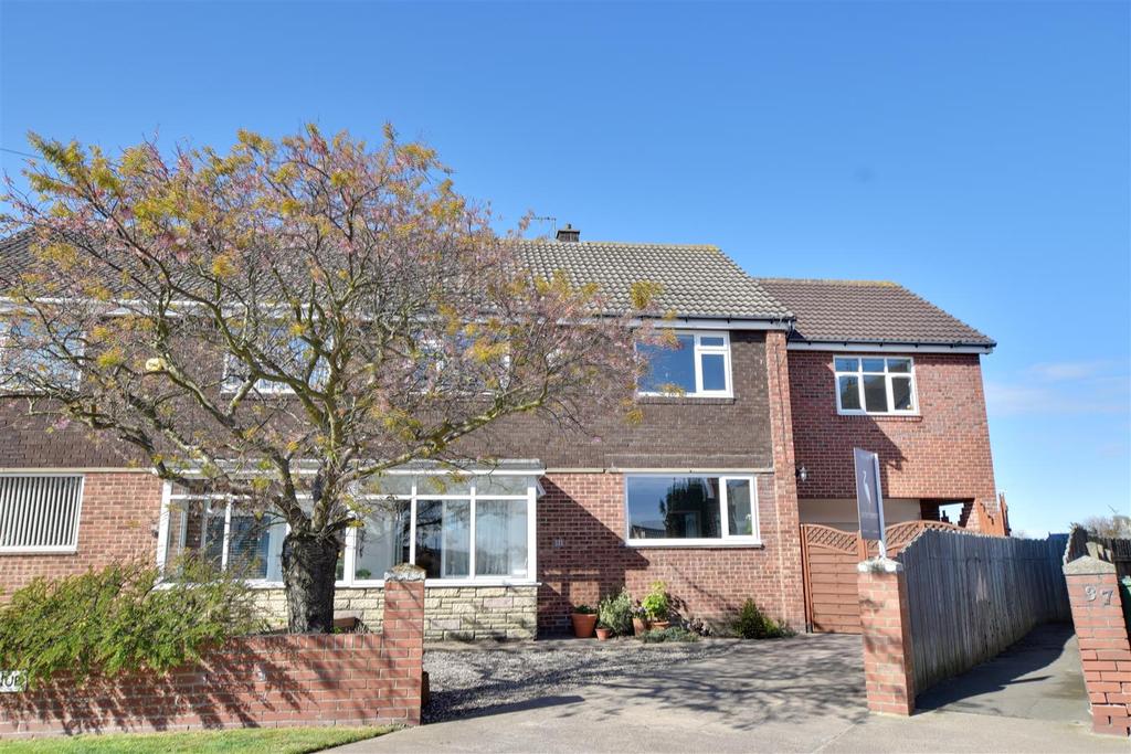 Weardale Avenue, South Bents, Sunderland 5 bed semidetached house £