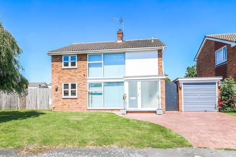 1 Wentworth Close, Hatfield Peverel, Chelmsford, CM3 2JS