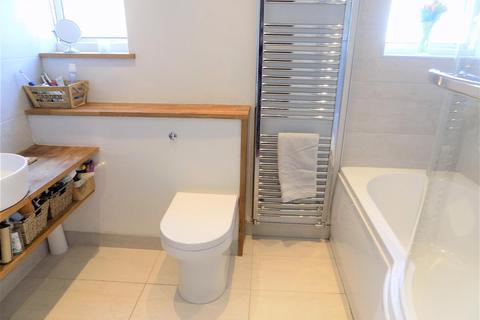 53 Beckingthorpe Drive, Bottesford, Nottingham, NG13 0DN