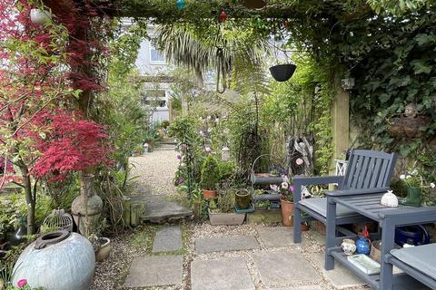 15 Gwindra Road, St Stephen, St Austell, PL26 7NH