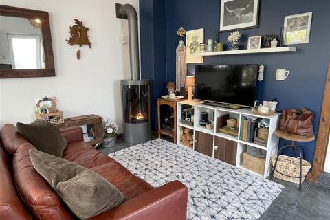 15 Gwindra Road, St Stephen, St Austell, PL26 7NH