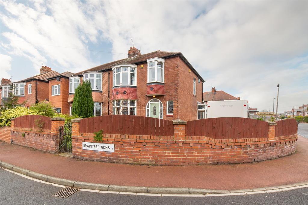 Braintree Gardens, Kenton, Newcastle Upon Tyne 3 bed semidetached