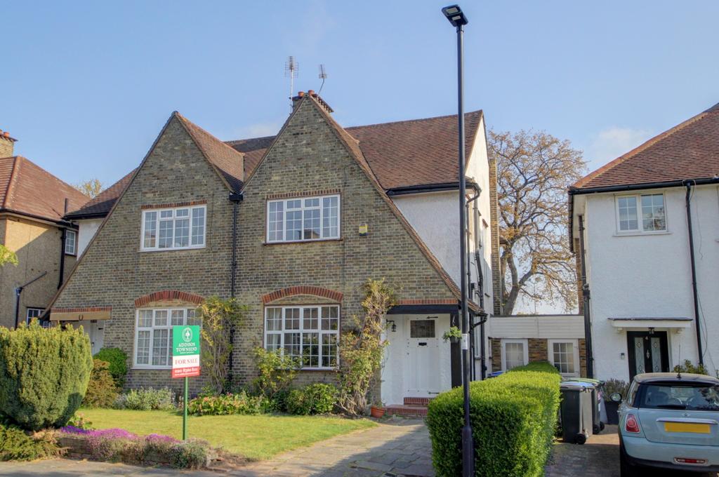 Sherbrook Gardens, N21 3 bed semidetached house £800,000