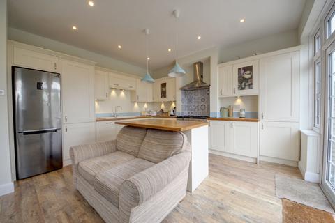 6 Sherbrook Gardens, London, N21 2NU