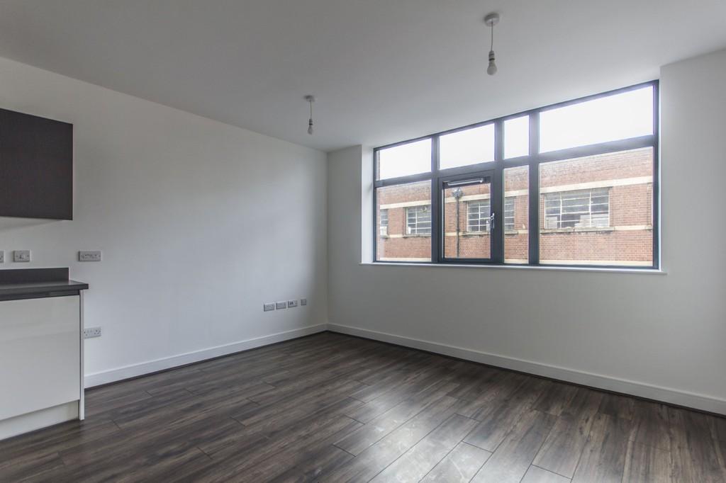 Apartment in Birmingham - View 3