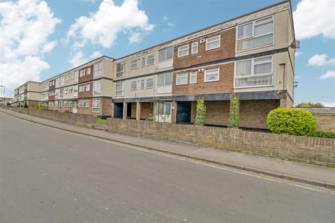Flat 26, Castle Court Castle Lane, Benfleet, SS7 2AE