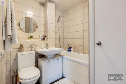 89 Willenhall Drive, Hayes, UB3 2UX