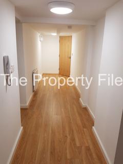 2 bedroom apartment to rent, Anson Road M14