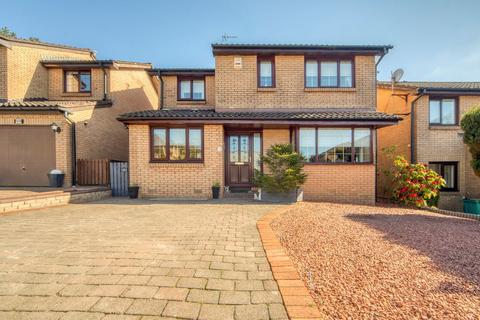 101 Binniehill Road, Cumbernauld, Glasgow, G68 9DT