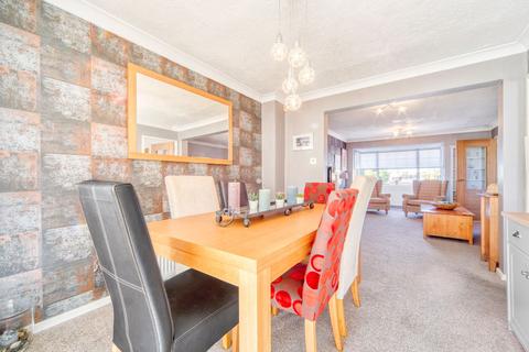 101 Binniehill Road, Cumbernauld, Glasgow, G68 9DT